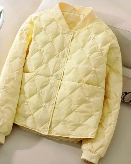 Blouson matelassé femme coupe courte avec col