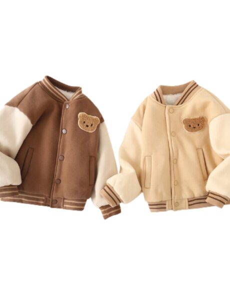 Blouson teddy marron ourson brodé pour garçon en version marron et beige, sur fond blanc