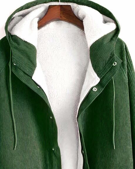 Blouson léger en velours côtelé à capuche pour femme sur fond blanc