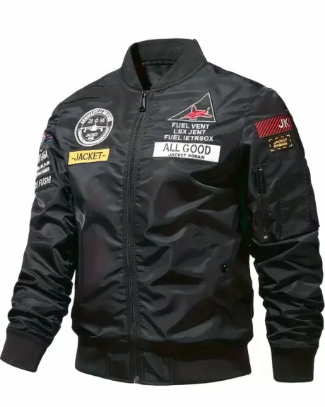 Blouson bomber style armée décontracté noir sur fond blanc